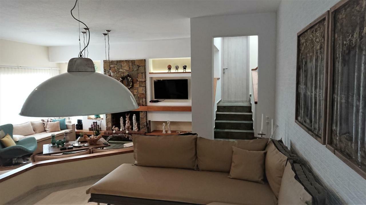 Villa Rodea Rodhiá Eksteriør billede